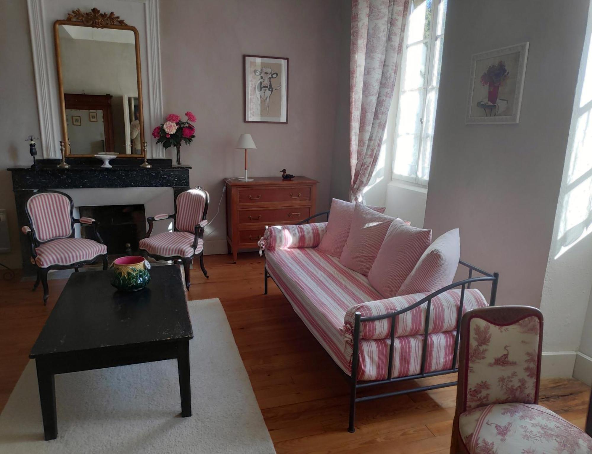 Au Chateau Juillac Ruang foto